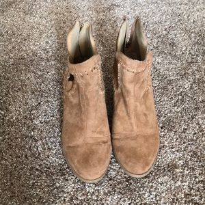 Brown Booties‼️